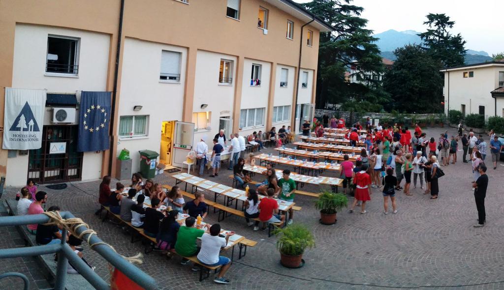 Ostello Della Gioventu Benacus Riva del Garda Exteriör bild